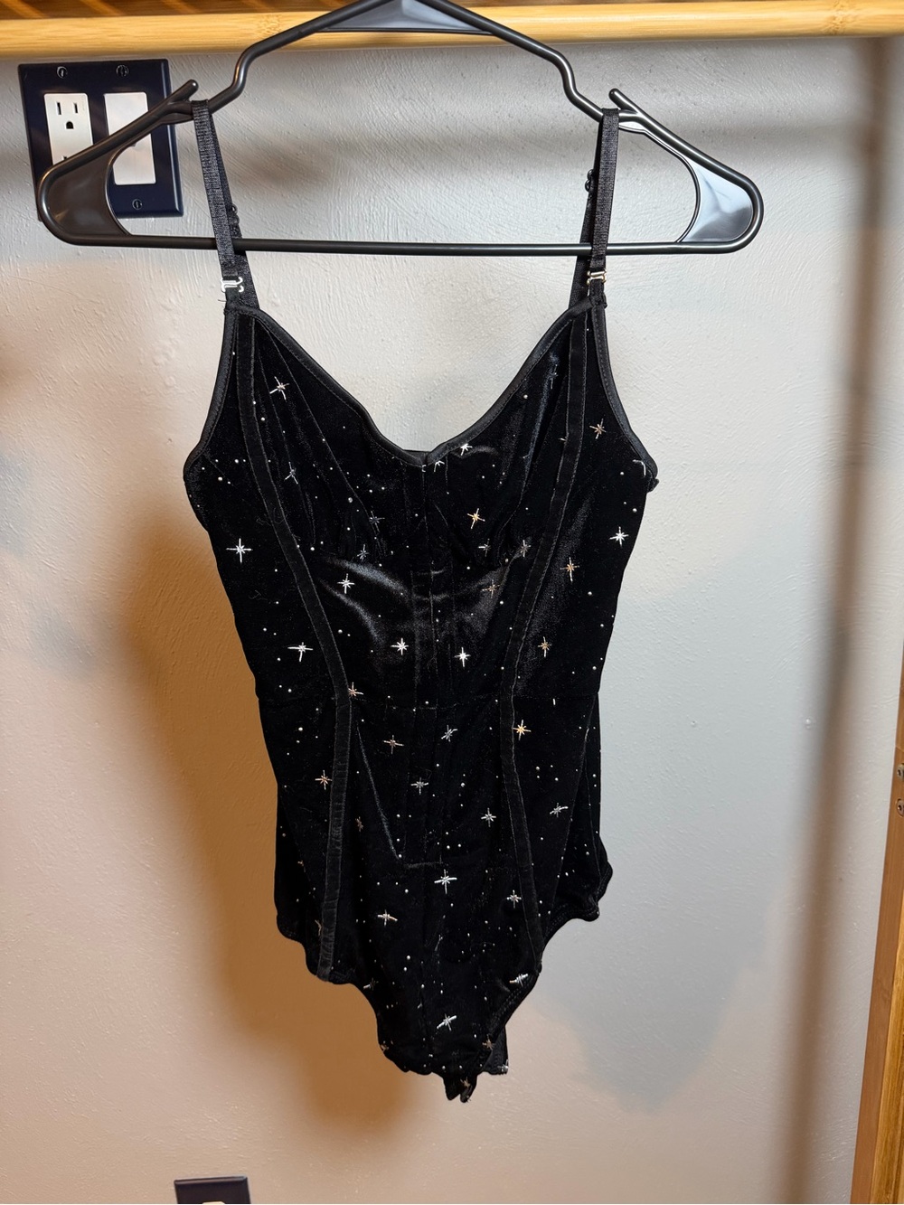 Cider Black Velvet Star-Embellished Chemise